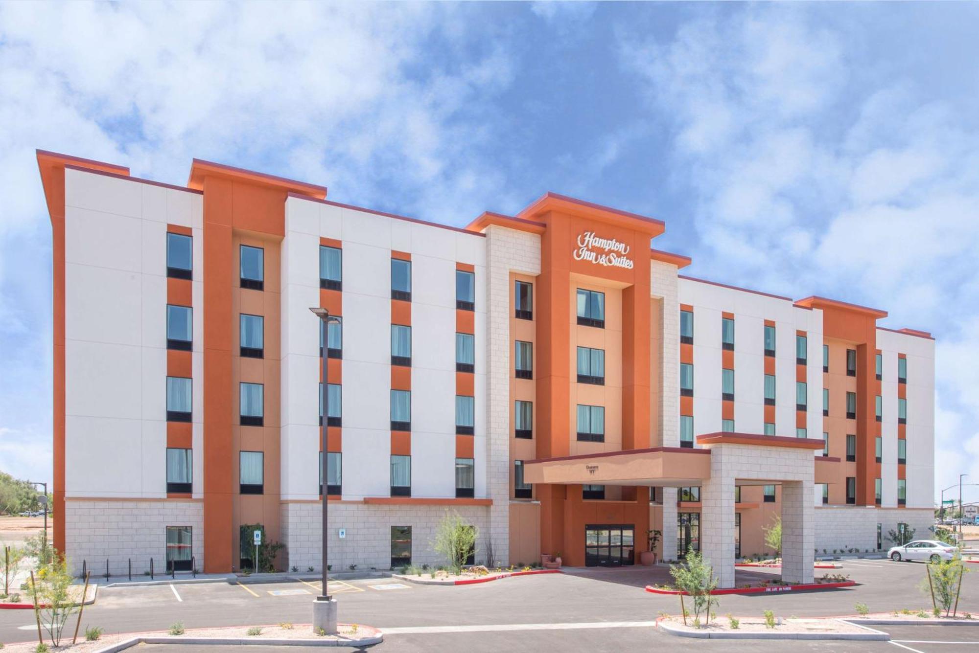 Hampton Inn&Suites Phoenix - East Mesa in Gilbert Exterior foto